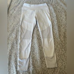 Born Primitive white leggings